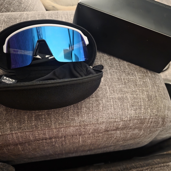 Oakley Sutra Lite Prizm Sapphire